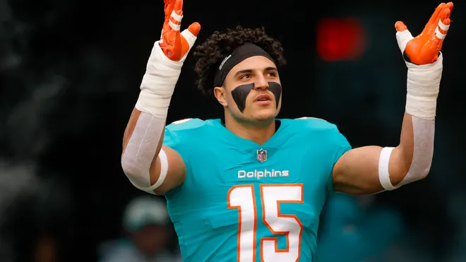 7 Powerful Reasons to Follow the Miami Dolphins in 2024